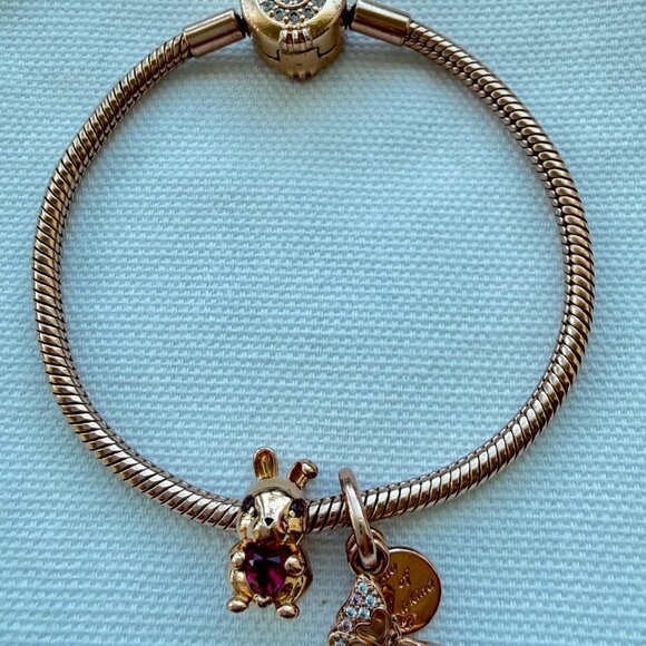 Pandora Sparkling Crown Bracelet + 2 Charms - Picture 4 of 5